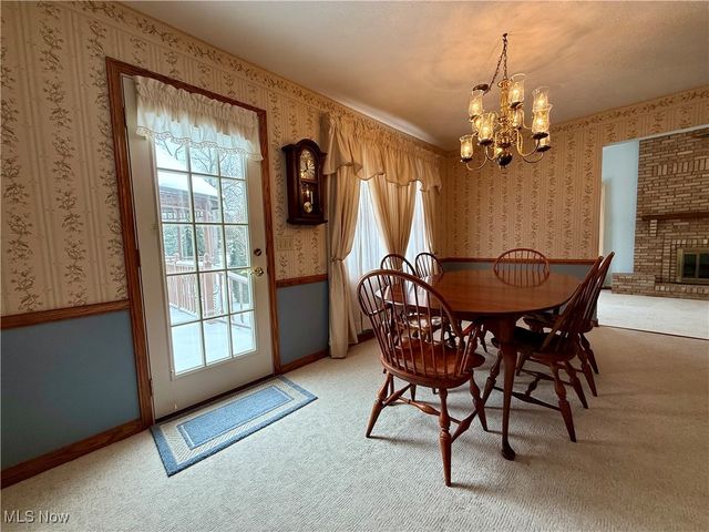 1431 High Street, Louisville, OH 44641