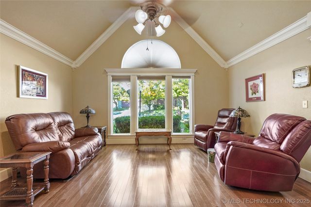 4201 W Detroit Street, Broken Arrow, OK 74012