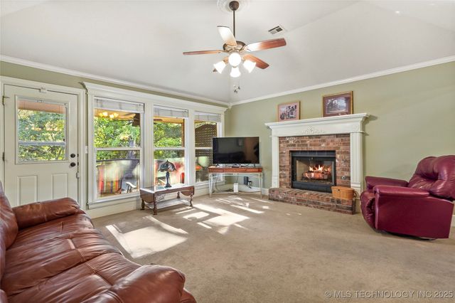 4201 W Detroit Street, Broken Arrow, OK 74012