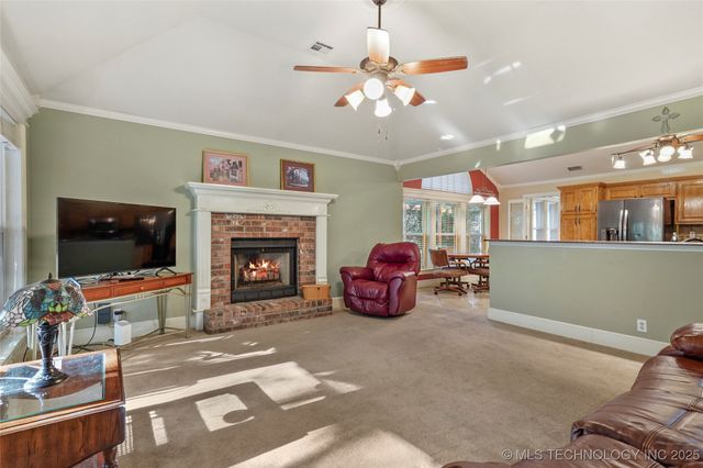 4201 W Detroit Street, Broken Arrow, OK 74012