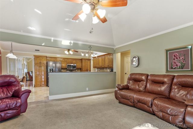 4201 W Detroit Street, Broken Arrow, OK 74012