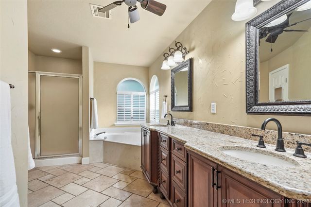 4201 W Detroit Street, Broken Arrow, OK 74012