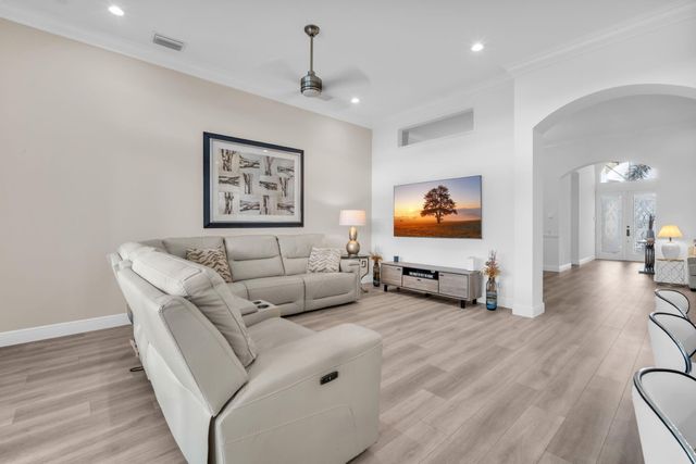 6951 IMPERIAL BEACH Circle, Delray Beach, FL 33446