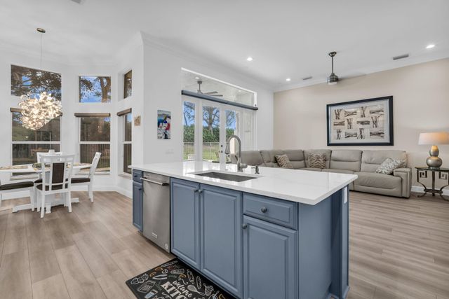 6951 IMPERIAL BEACH Circle, Delray Beach, FL 33446