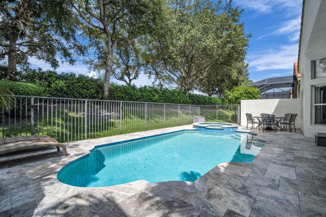 6951 IMPERIAL BEACH Circle, Delray Beach, FL 33446