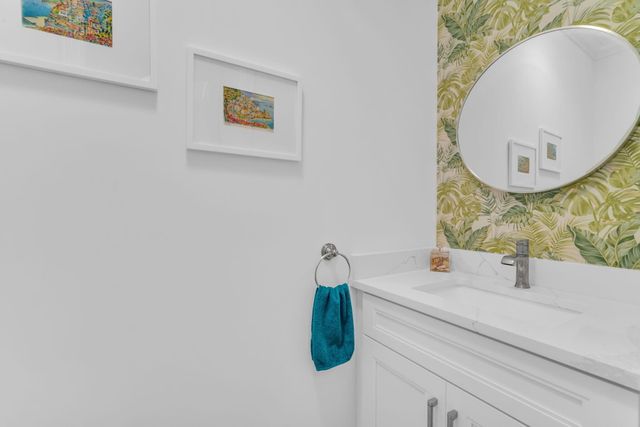 6951 IMPERIAL BEACH Circle, Delray Beach, FL 33446