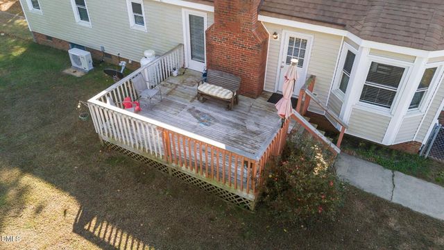 100 North Trail, Selma, NC 27576