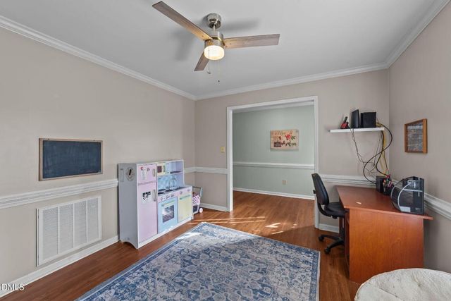 100 North Trail, Selma, NC 27576