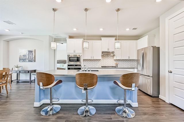 2303 Rosehill Garden Trail, Pearland, TX 77089