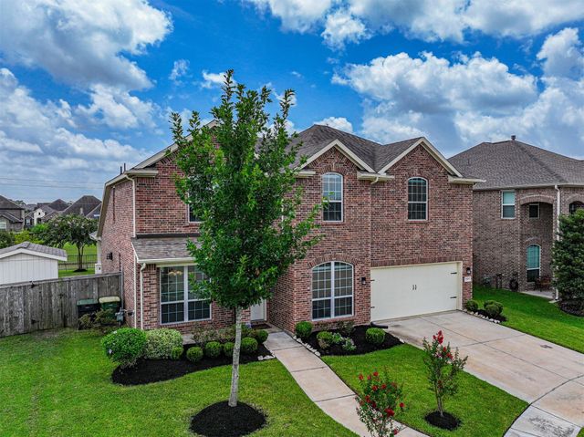 2303 Rosehill Garden Trail, Pearland, TX 77089
