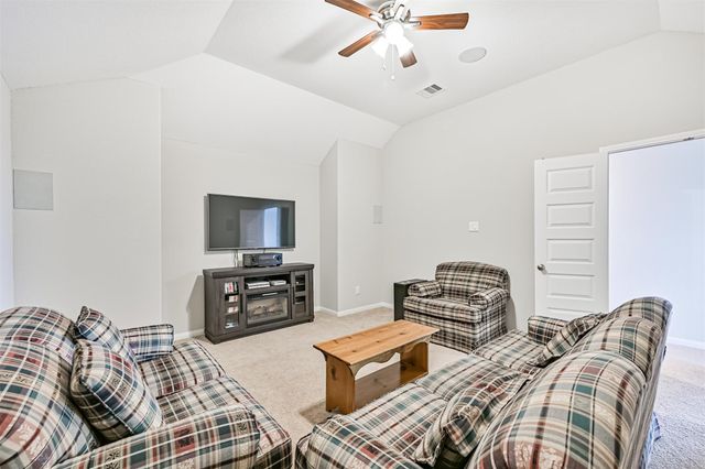 2303 Rosehill Garden Trail, Pearland, TX 77089