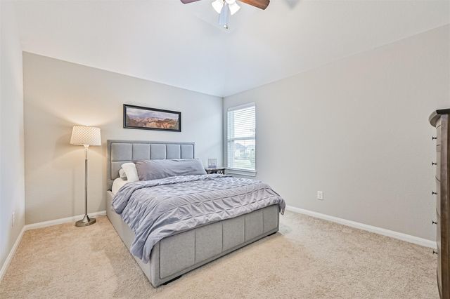 2303 Rosehill Garden Trail, Pearland, TX 77089