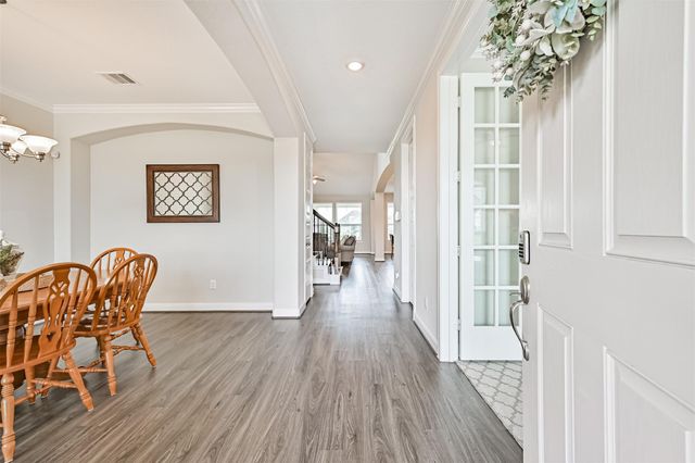 2303 Rosehill Garden Trail, Pearland, TX 77089