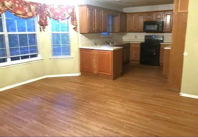 1504 Edward Lane, Russellville, AR 72802