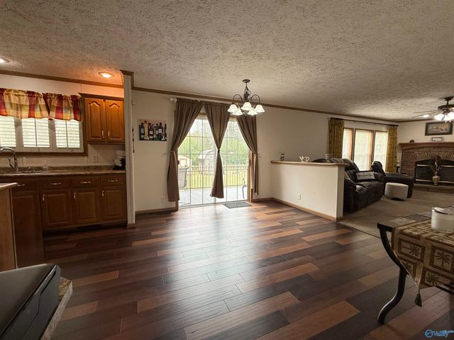 471 Nelson Hollow Road, Somerville, AL 35670