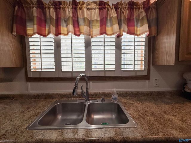 471 Nelson Hollow Road, Somerville, AL 35670