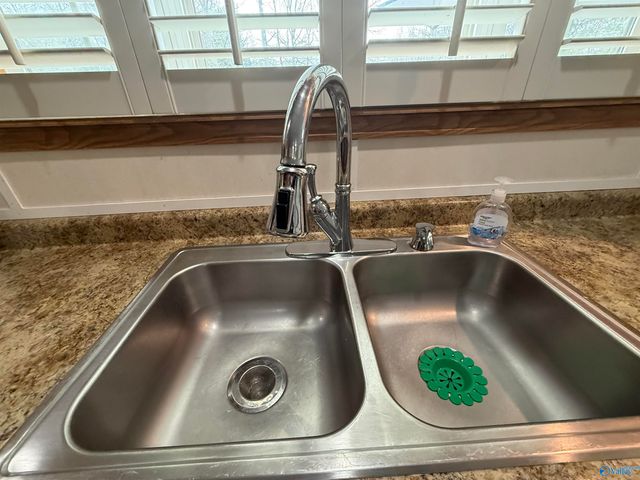 471 Nelson Hollow Road, Somerville, AL 35670