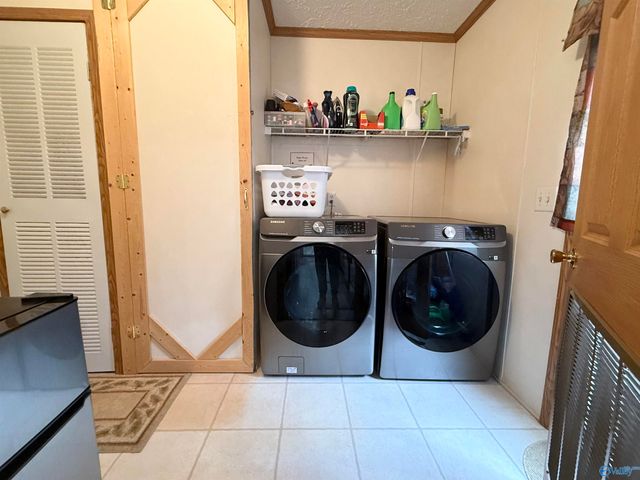 471 Nelson Hollow Road, Somerville, AL 35670