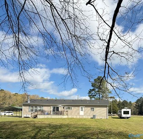 471 Nelson Hollow Road, Somerville, AL 35670