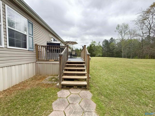 471 Nelson Hollow Road, Somerville, AL 35670