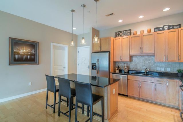 250 Daniel Burnham Square, 607, Columbus, OH 43215