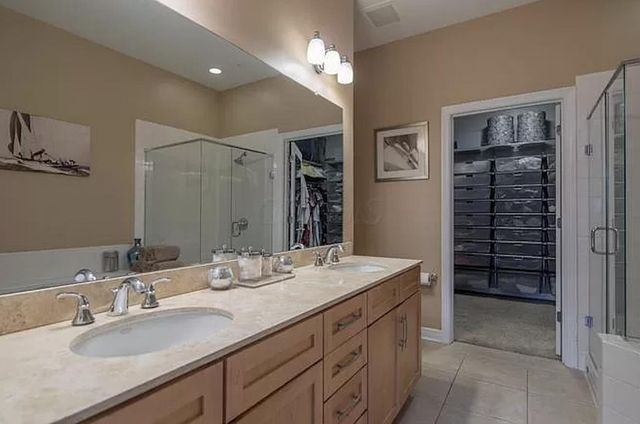 250 Daniel Burnham Square, 607, Columbus, OH 43215