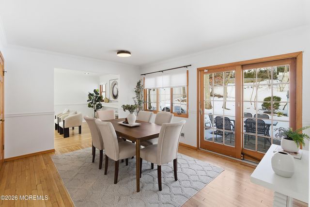 5 Sandalwood Drive, East Brunswick, NJ 08816