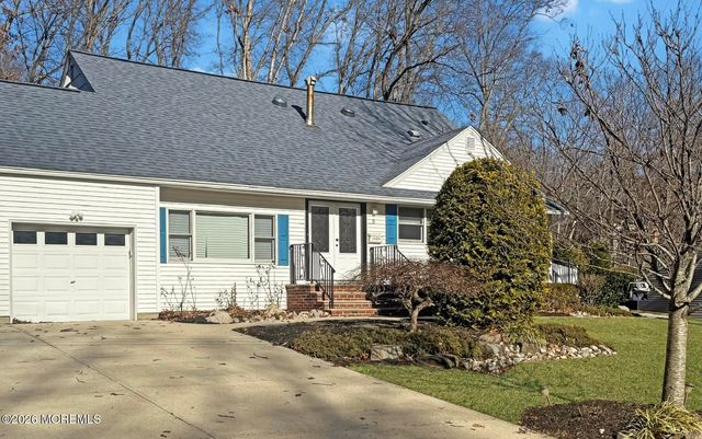 5 Sandalwood Drive, East Brunswick, NJ 08816