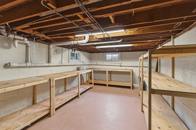 5 Sandalwood Drive, East Brunswick, NJ 08816