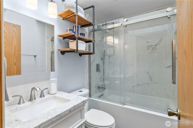 9706 164th Street E, Puyallup, WA 98375