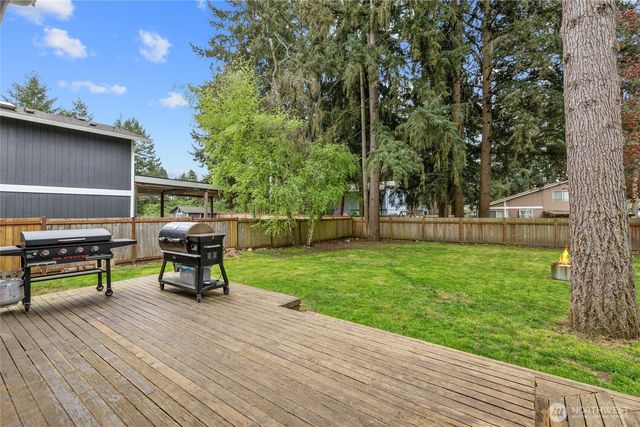 9706 164th Street E, Puyallup, WA 98375