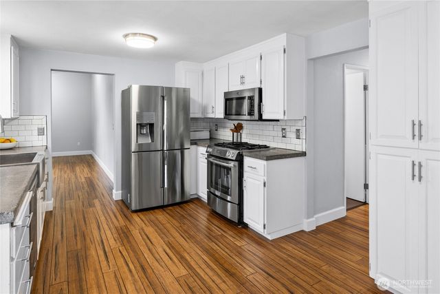 9706 164th Street E, Puyallup, WA 98375