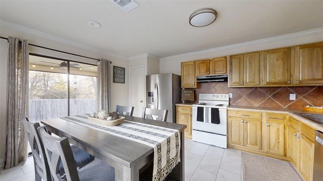 130 Plum PATH, Kyle, TX 78640