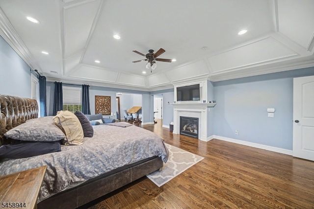 6 Philhower Ct, Denville Twp., NJ 07834