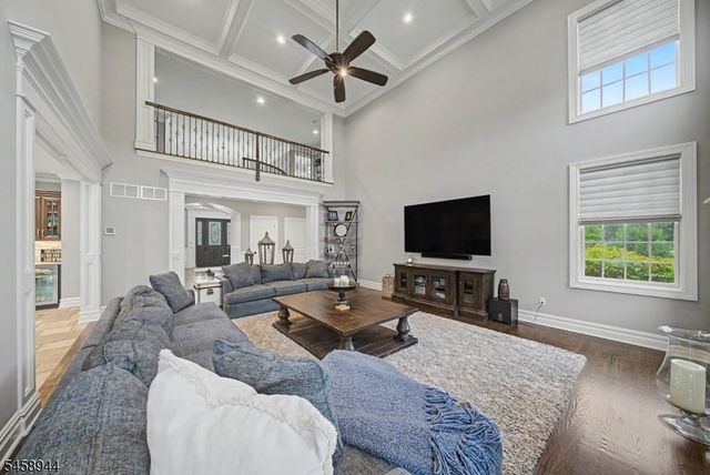 6 Philhower Ct, Denville Twp., NJ 07834