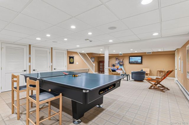 1442 Stevenson Circle, Hewlett, NY 11557
