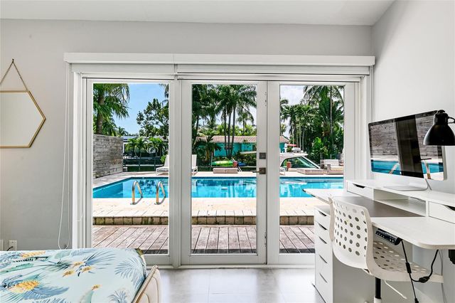 1704 SW 4th Court, Fort Lauderdale, FL 33312
