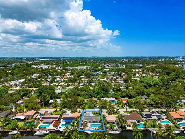 1704 SW 4th Court, Fort Lauderdale, FL 33312