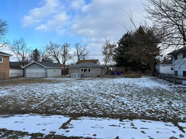 4223 Elm Avenue, Lyons, IL 60534