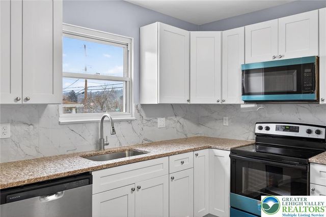 2375 East Lizard Creek Road, East Penn Twp, PA 18235