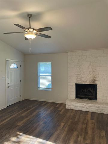 8801 PINERIDGE DR A, Austin, TX 78729