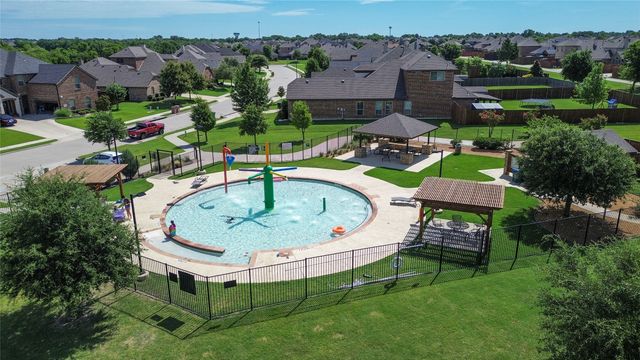 1402 Palasades Court, Rockwall, TX 75087