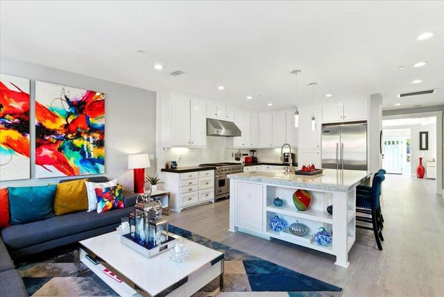 16218 George St, Los Gatos, CA 95032