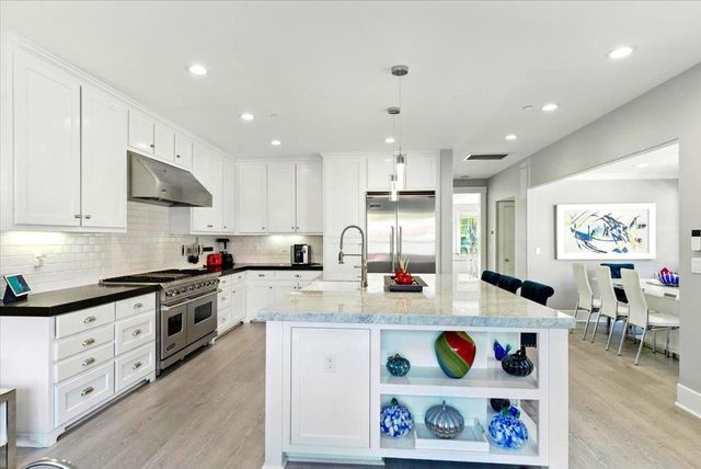 16218 George St, Los Gatos, CA 95032