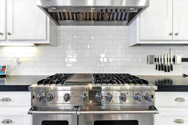16218 George St, Los Gatos, CA 95032