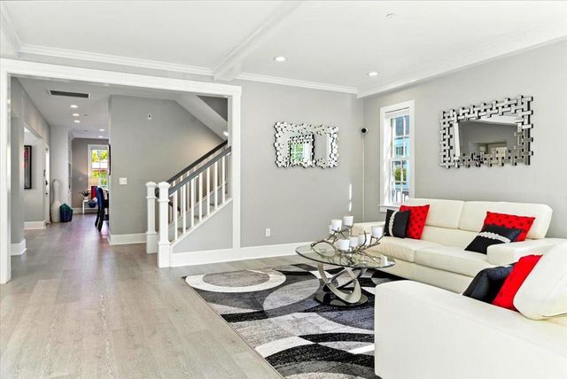 16218 George St, Los Gatos, CA 95032
