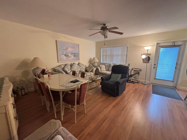 596 Saxony M 596, Delray Beach, FL 33446