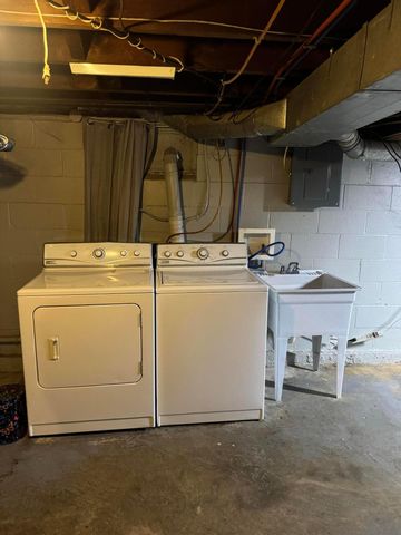 1096 Sevall Street, Zanesville, OH 43701