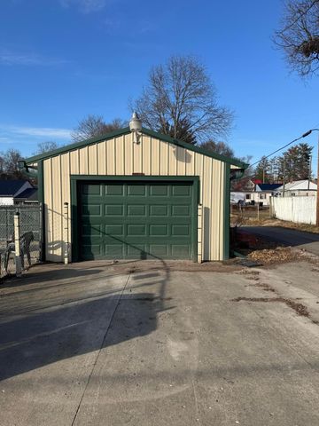 1096 Sevall Street, Zanesville, OH 43701