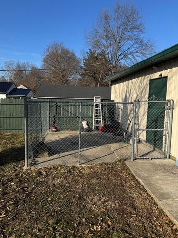 1096 Sevall Street, Zanesville, OH 43701